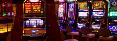 Antarmuka pasar MMA di platform bemototo menampilkan atlet dan odds pertandingan